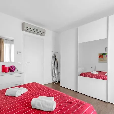 Vacation Paradise At Lake Iseo