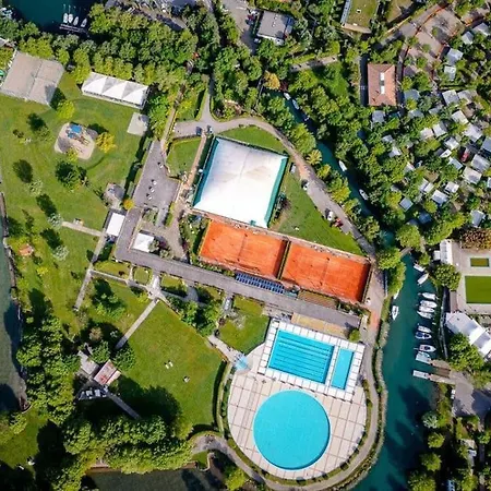 Vacation Paradise At Lake Vakantiehuis *